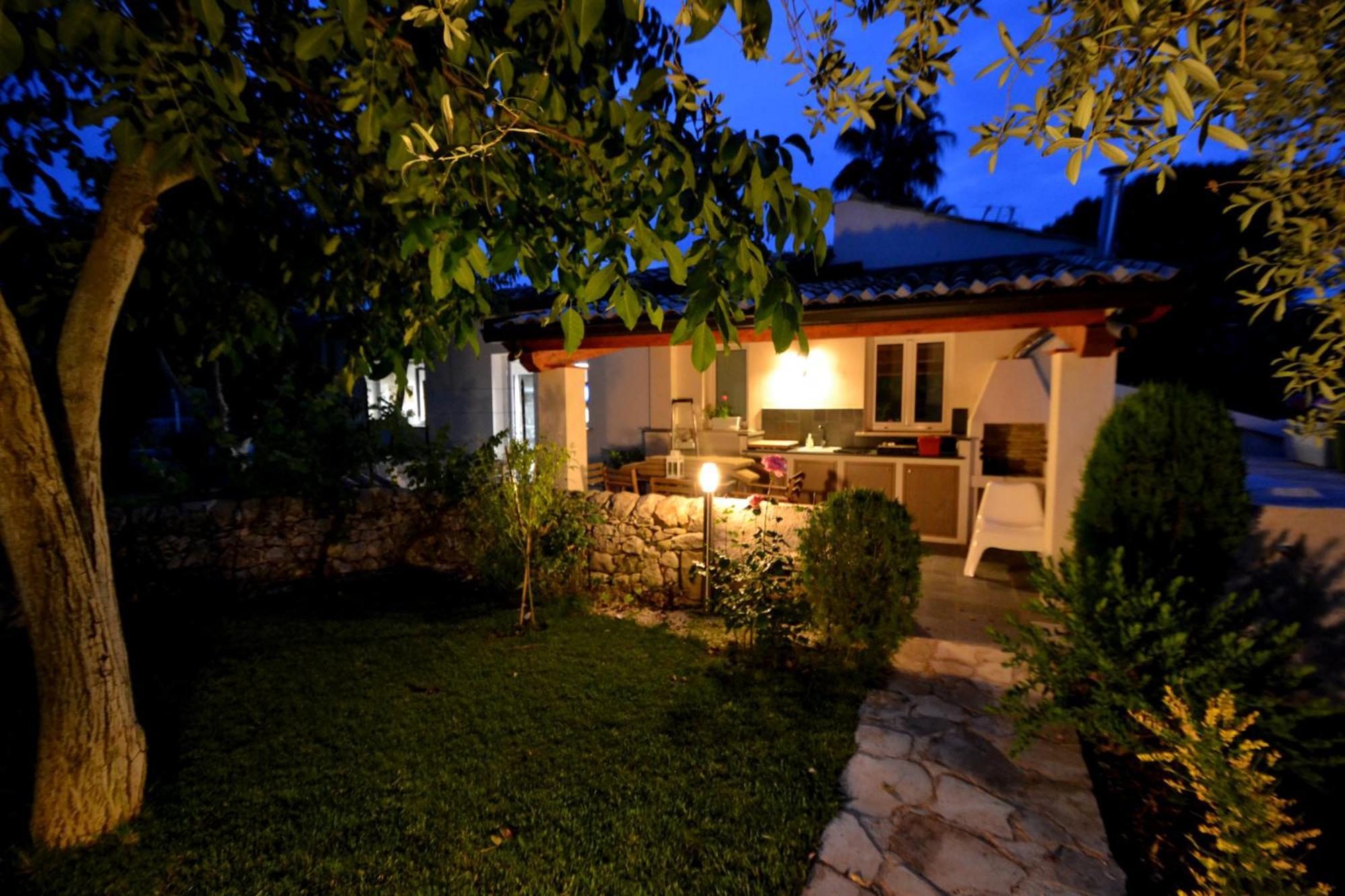 מודיקה Casa Degli Avi Don Neli, Immersa Nella Natura מראה חיצוני תמונה