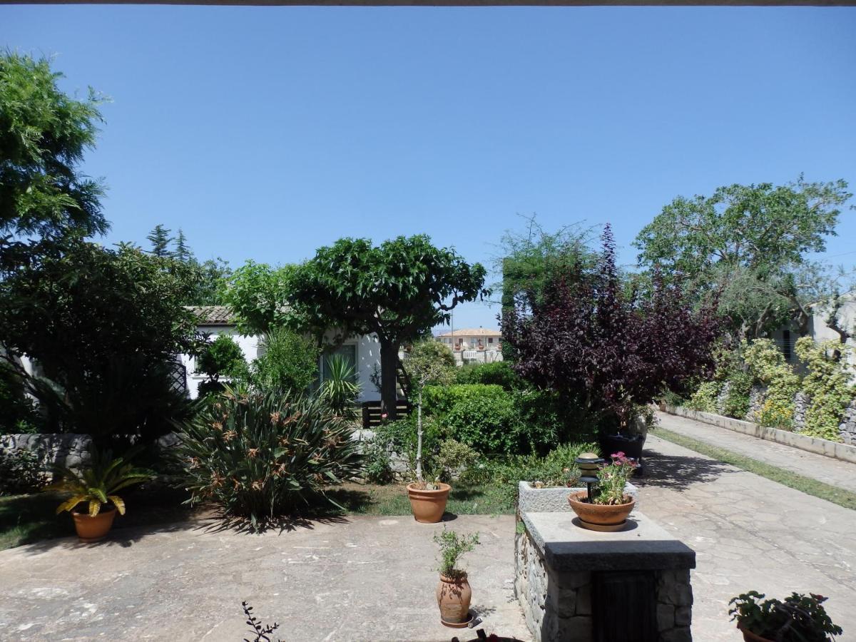 מודיקה Casa Degli Avi Don Neli, Immersa Nella Natura מראה חיצוני תמונה